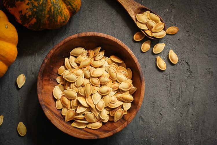 How to Roast Squash Seeds and Pumpkin Seeds